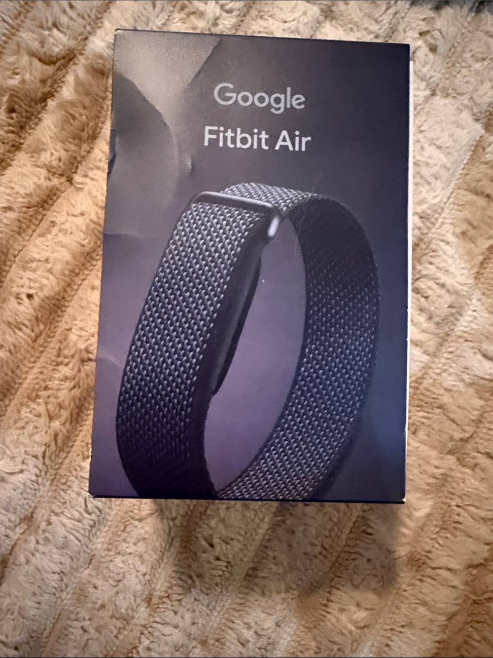 New Google Fitbit Air with Accessory Band in Black with White Charger - Picture 3 of 4